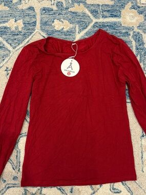 Edikted Deep Red Long-Sleeve Crewneck Tee